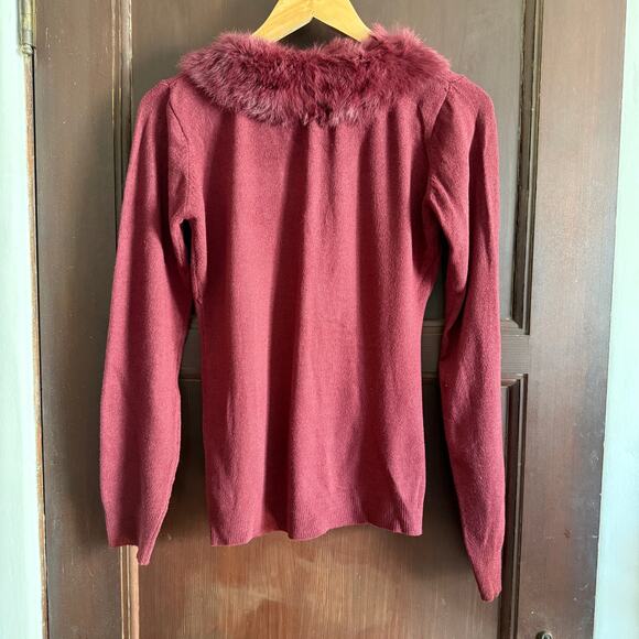 BETTE SUNG | Burgundy Wool Blend Real Fur Collar Beaded Cardigan sweater | Small - Picture 2 of 5